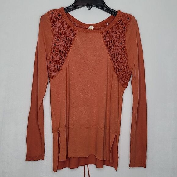 Free People Boho Distressed Crochet Lace Up Back Top Size XS - Picture 1 of 8
